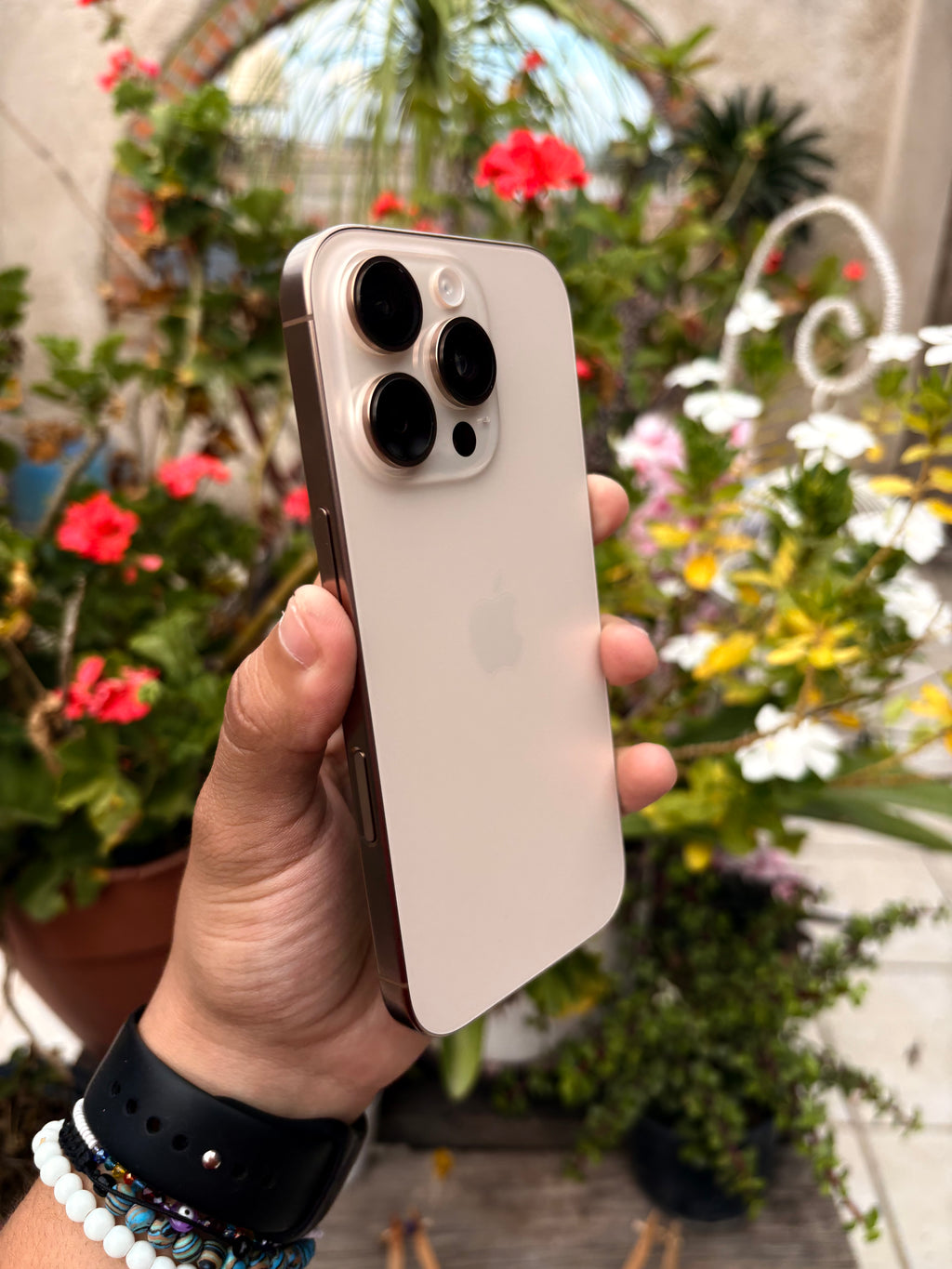 iPhone 16 pro